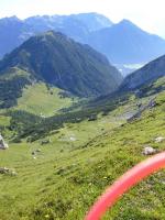 Paragliding Fluggebiet Europa » Österreich » Tirol,Stanser Joch,Aufstieg mit Rofan im Hintergrund