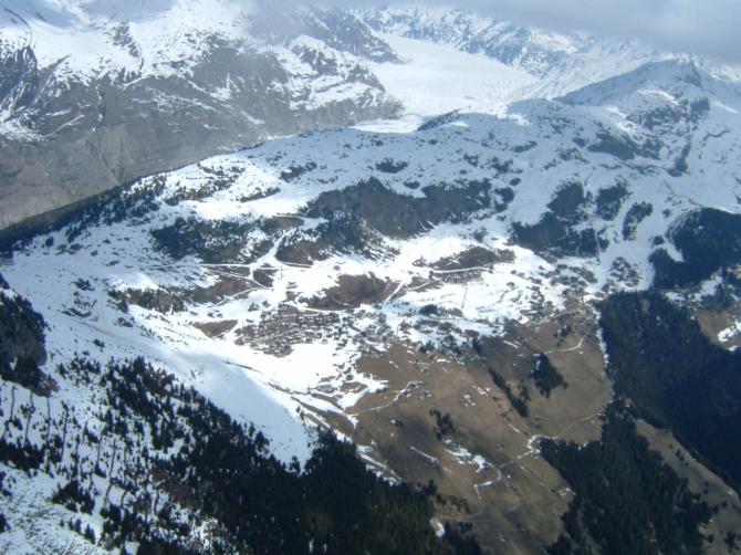 Die Riederalp im  April. Leider war die Bassis zu tief.