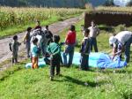 Paragliding Fluggebiet Südamerika Peru ,Cachora,Neugierige Kinder am Landeplatz in Cachora