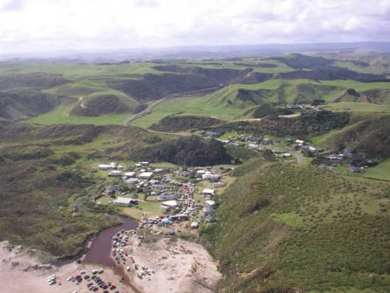 Überquering des 1 km breiten Tales bei Omamarie