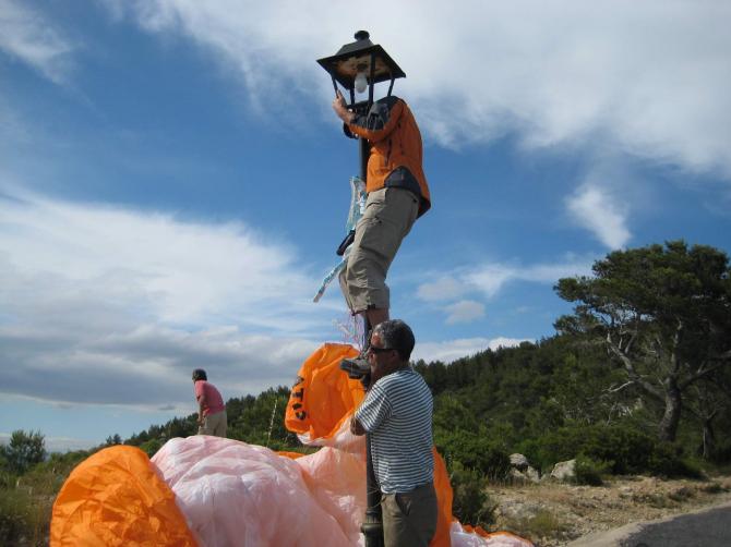 ...verdammte Straßenlaternen, auch das gibt's hier, Juni 2010