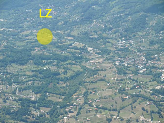 LZ in Cusano Mutri, direkt neben der Strasse