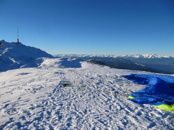 12er Nock - Blickrichtung West - im Hintergrund der ORF Sender auf der Villacher Alpe (2166m)