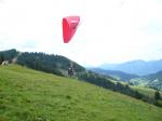 Paragliding Fluggebiet Europa » Österreich » Tirol,Niederau Markbachjoch,Man sieht, gutes Gefälle das aber nicht so steil ist dass es Probleme macht.