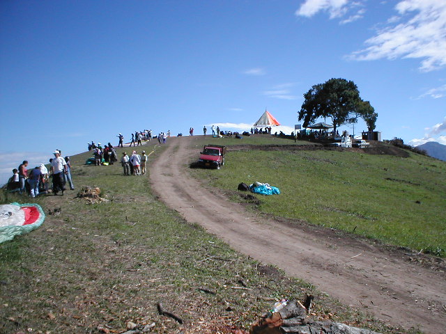 ©parapenteanserma.sportsontheweb.net