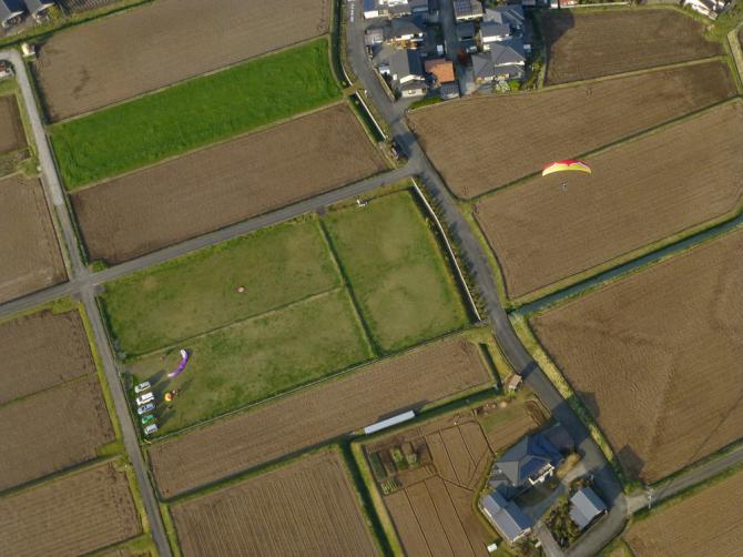 LP; 
die anderen (Reis-)Felder werden Ende April/ Anfangs Mai geflutet...