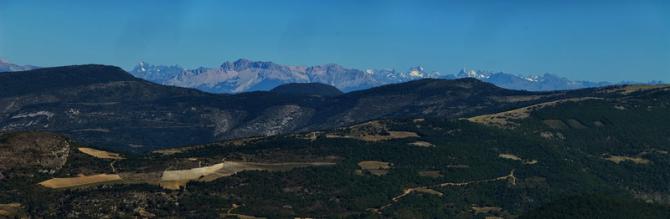 Blick Ritg NO zu 'les Ecrins' (4102m) (ca 120km entfernt)