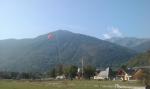 Paragliding Fluggebiet Europa » Frankreich » Midi-Pyrénées,Superbagneres - Luchon,Blick vom Landeplatz auf den Starthang, neben der Bergstation