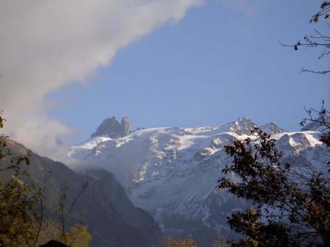 Rund herum faszinierende Landschaften und Ausblicke: Hier Blick auf die Spannörter, welche bei guten Verhältnissen ein gefragtes Ziel sind.