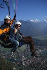Paragliding Fluggebiet Europa » Schweiz » Bern,Amisbüel,Nur fliegen ist schöner..!
