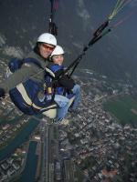 Paragliding Fluggebiet Europa » Schweiz » Bern,Amisbüel,approaching landingfield höhematte in center of interlaken