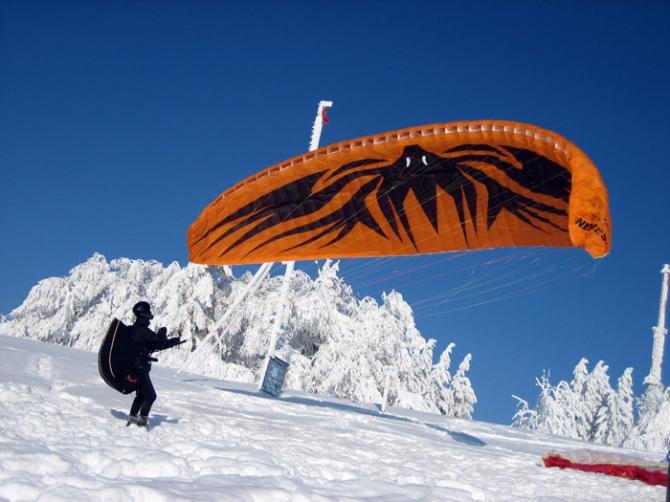 Winterlicher Weststartplatz [photo by Gugsi]