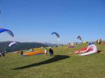 Paragliding Fluggebiet Europa » Italien » Trentino-Südtirol,Tremalzo,Auf dem Treh, hinter dem Startplatz eine riesige Wiese