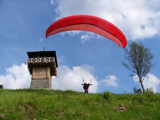 W-Nord-Start
Am Grossen Kopf auf 430m
Fliegen am Weltkulturerbe
www.grosser-kopf-westerwald.de