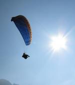 Paragliding Flugschule Europa » Deutschland » Bayern,Gleitschirm- und Drachen-Flugschule Spieler,Wie Ikarus- der Sonne entgegen