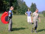 Paragliding Flugschule ,,1.Tag L-Schulung in Habach - Begonnen wird mit Laufübungen im flachen Gelände bevor man sich höher arbeitet