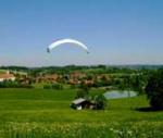 Paragliding Flugschule ,,Blick von unserem Übungshang in Habach.
Ein wunderschönes Schulungsfluggelände mit einem Höhenunterschied von 100m.
Achtung!!! Übungsflüge bei Schulung oder mit  Flugberechtigungskarte