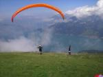 Paragliding Flugschule ,,Schüler kurz vor dem Abheben...