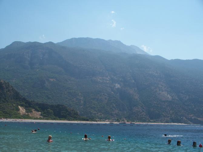 Sicht von der Lagune zum Babadag